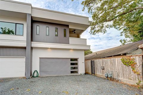 Photo of 805 Dorothy Street #B, Houston, TX 77007 (MLS # 59745480)