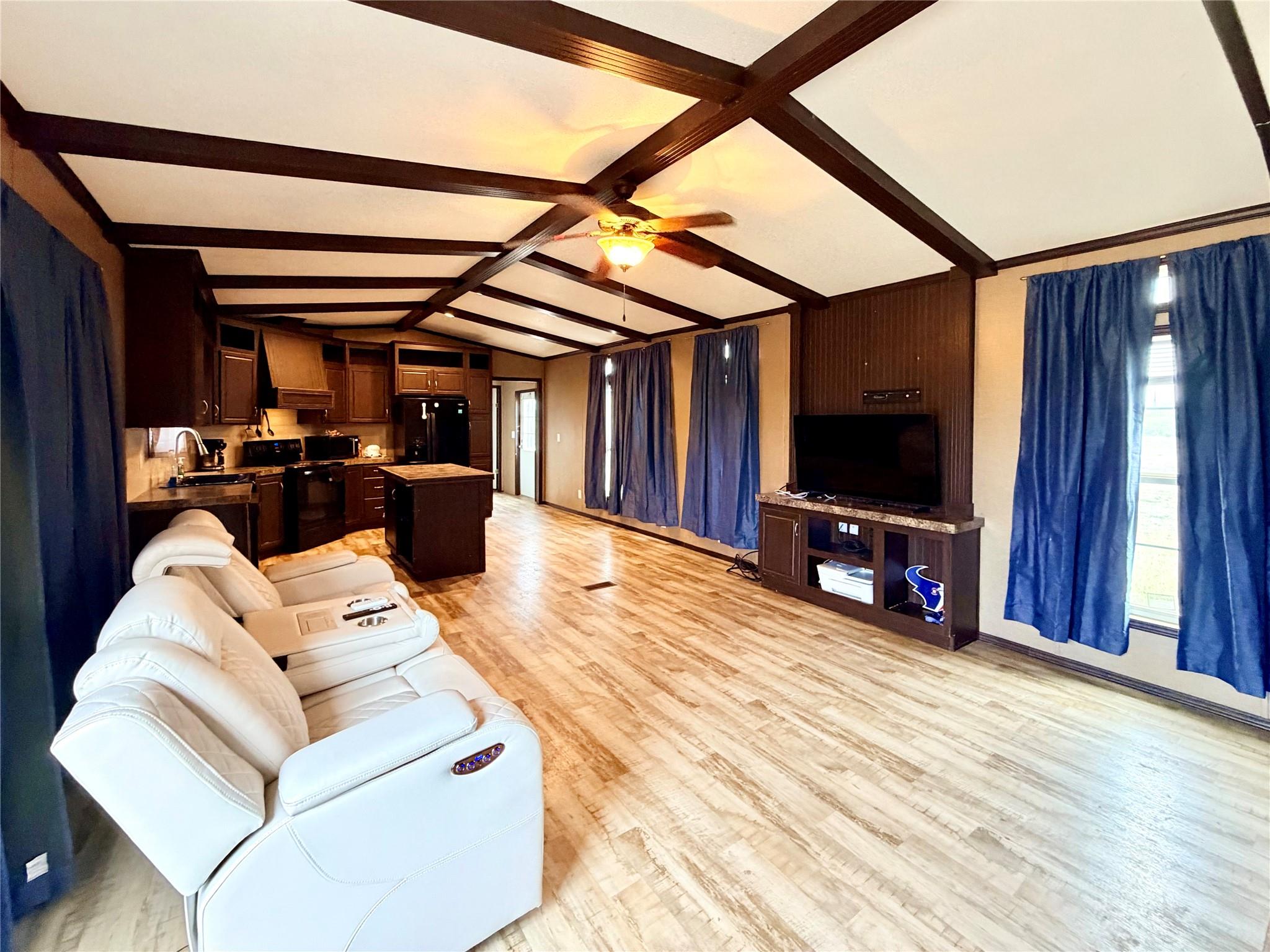 155 County Road 3032