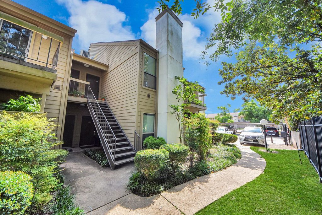 Photo of 10047 Westpark Drive #7, Houston, TX 77042 (MLS # 28065709)