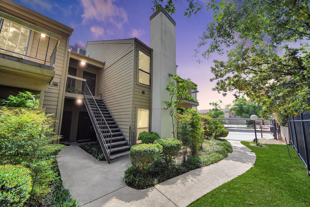 Photo of 10047 Westpark Drive #7, Houston, TX 77042 (MLS # 28065709)
