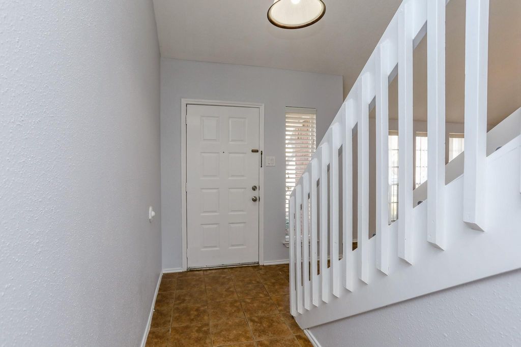 Photo of 8123 Big Oak Trail Drive, Houston, TX 77040 (MLS # 52009539)