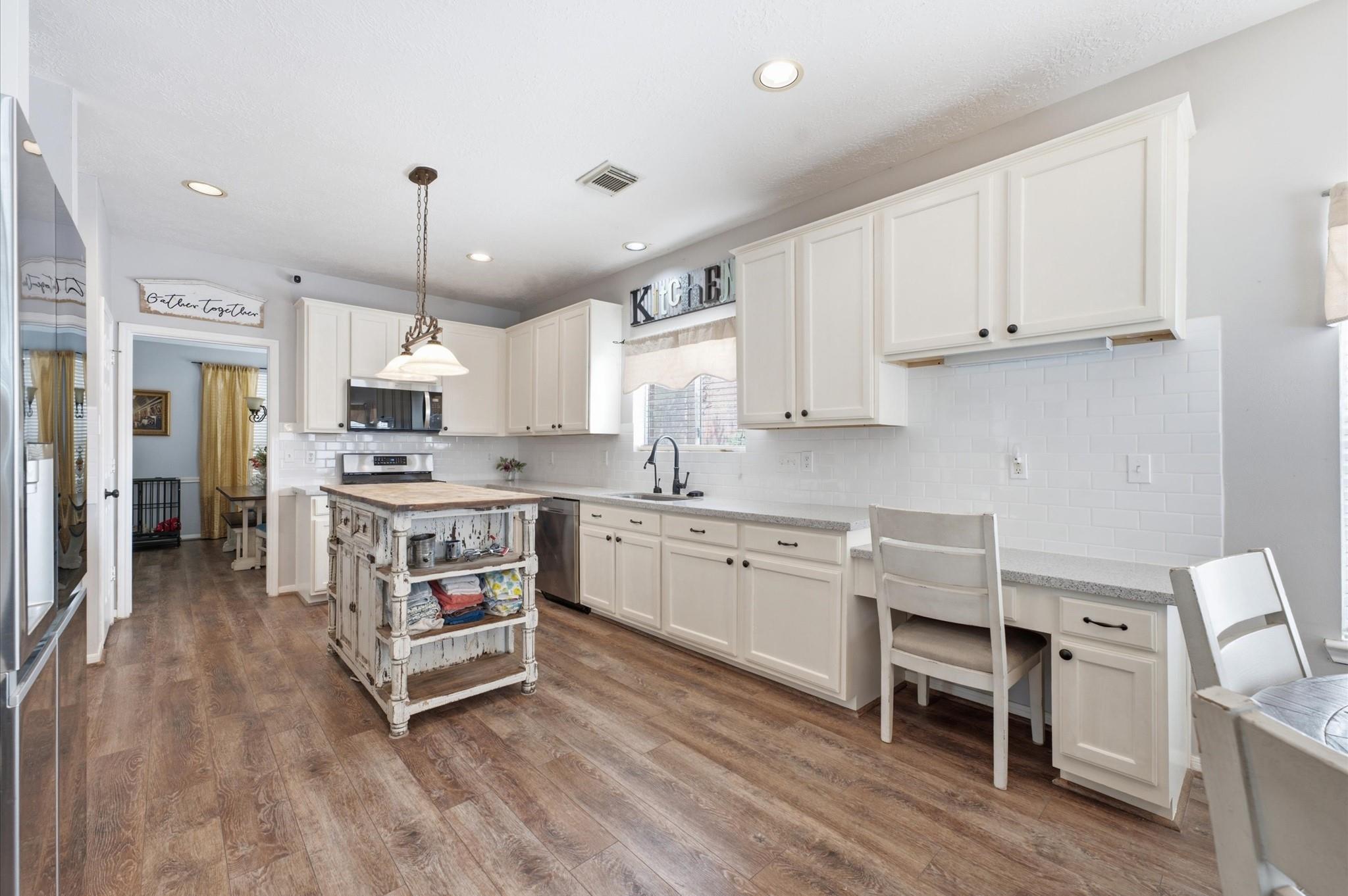 1407 Pine Meadow Court