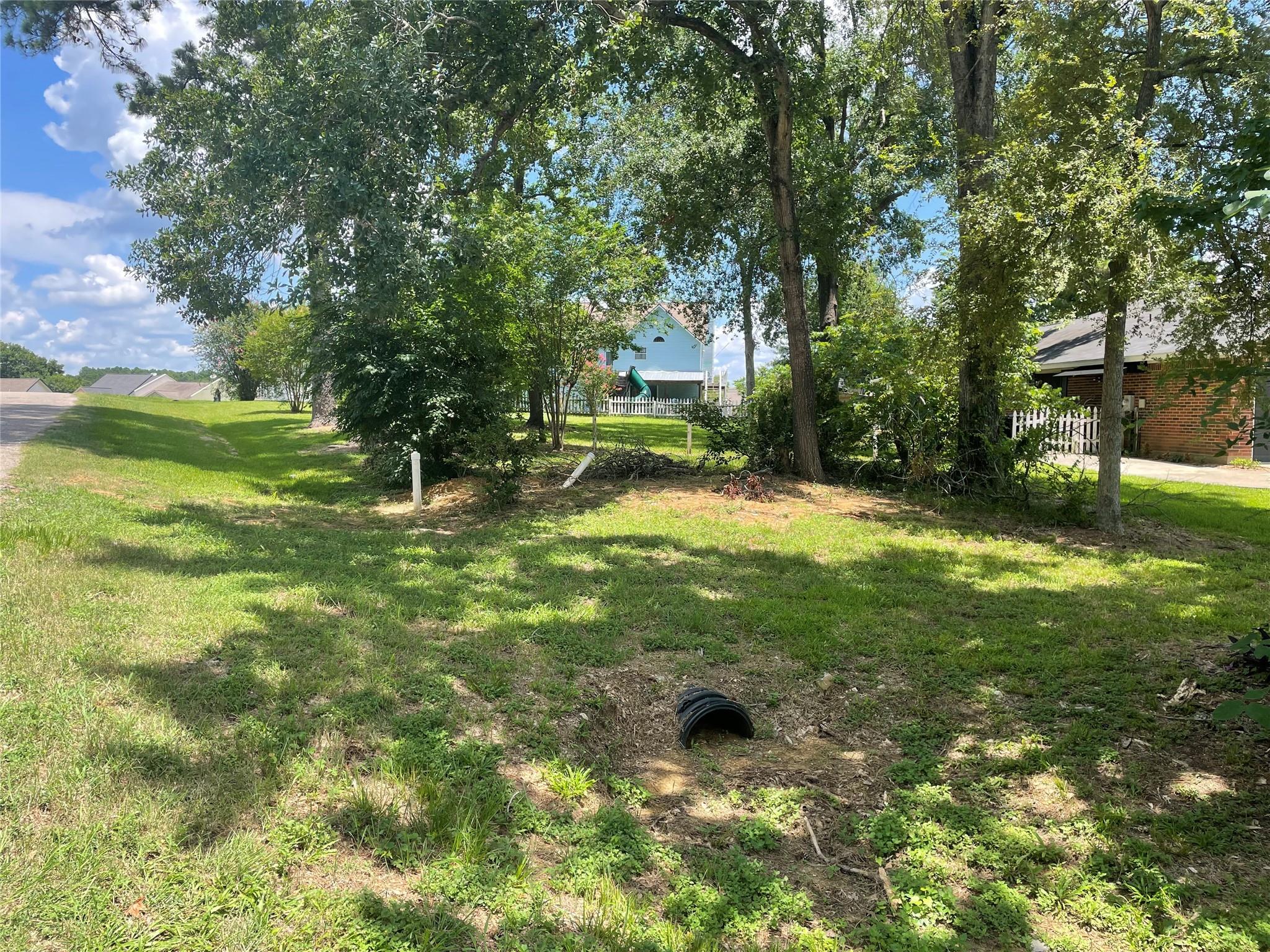 622 Pine View Circle