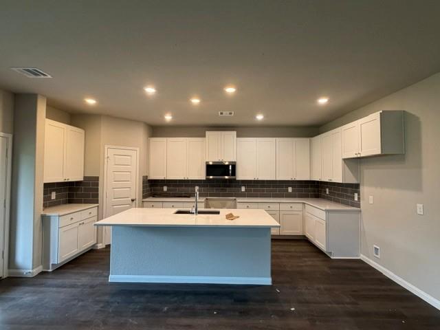 622 Pine View Circle