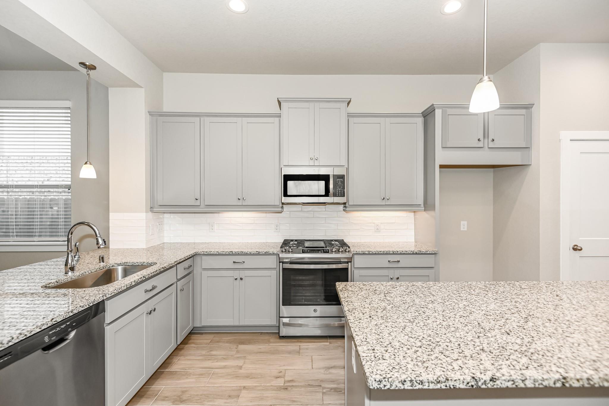 23210 Penstemon Trail