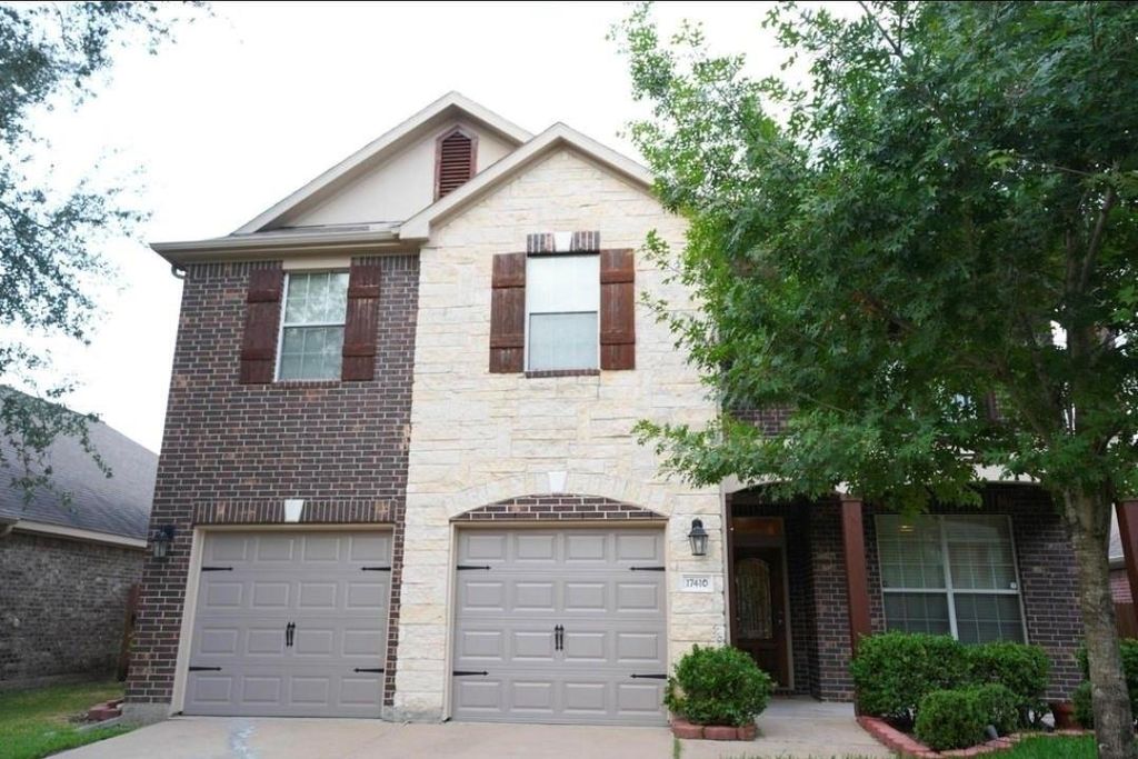 Photo of 17410 Sandalisle Lane, Richmond, TX 77407 (MLS # 88500149)