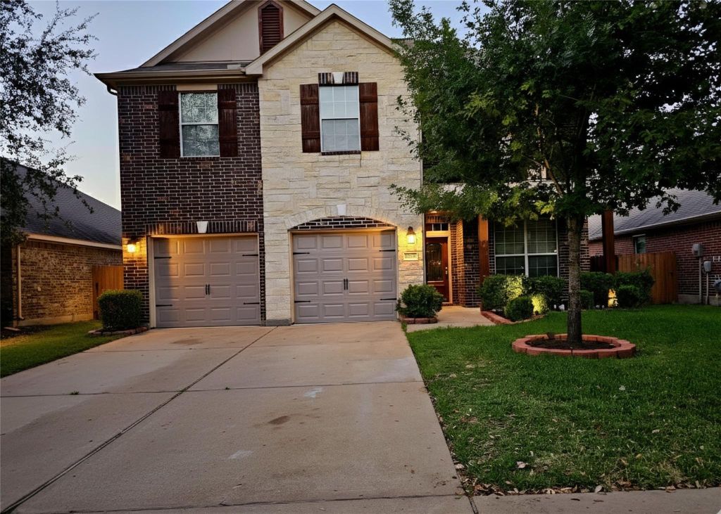 Photo of 17410 Sandalisle Lane, Richmond, TX 77407 (MLS # 88500149)