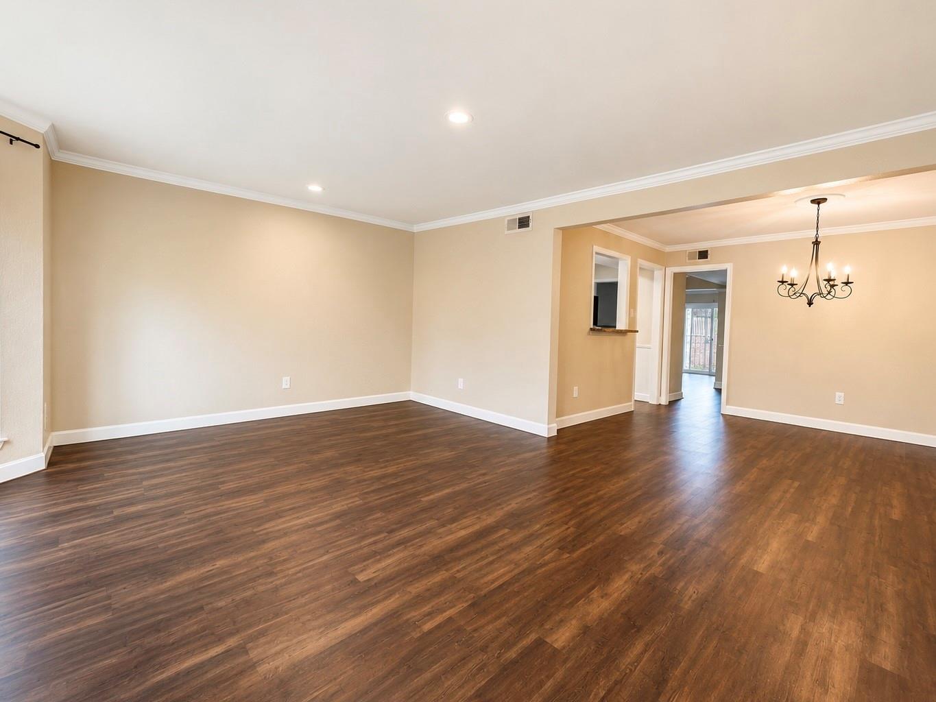 1318 Ward Road 5