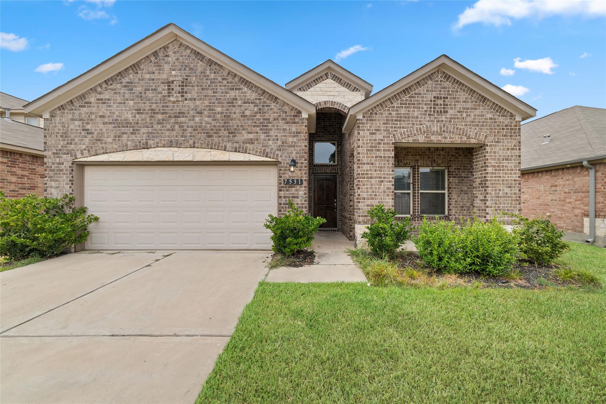 7531 Cypress Pin Oak Drive