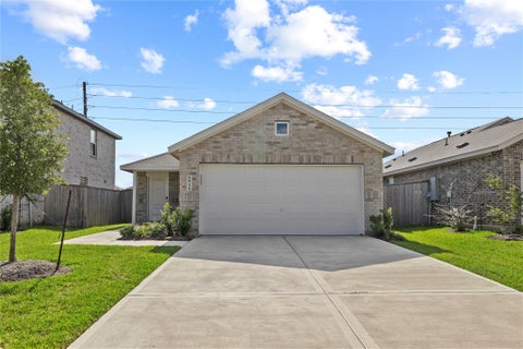 Photo of 6914 Eastern Cottonwood Lane, Katy, TX 77493 (MLS # 41095617)