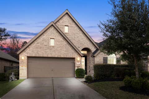 Homes For Sale - 357 Capriccio Lane<br/> Montgomery, TX 77316
