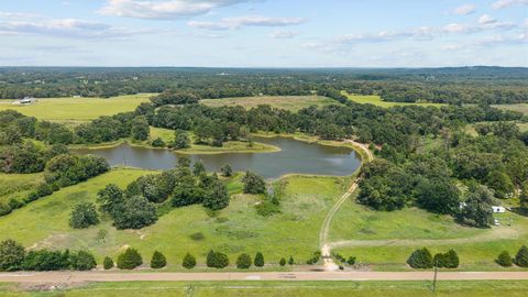 Photo of 13150 County Road 3514, Brownsboro, TX 75756 (MLS # 53516957)