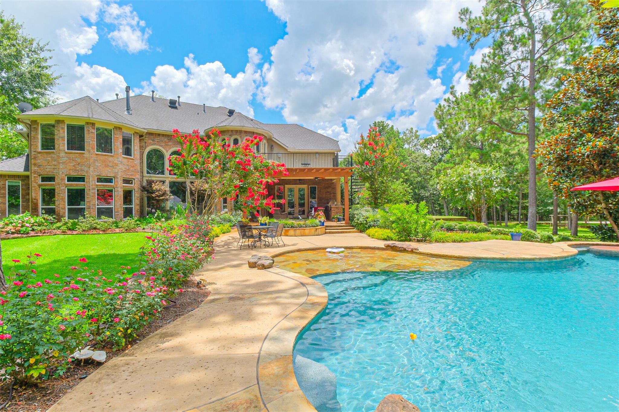 28053 Cross Way Oaks