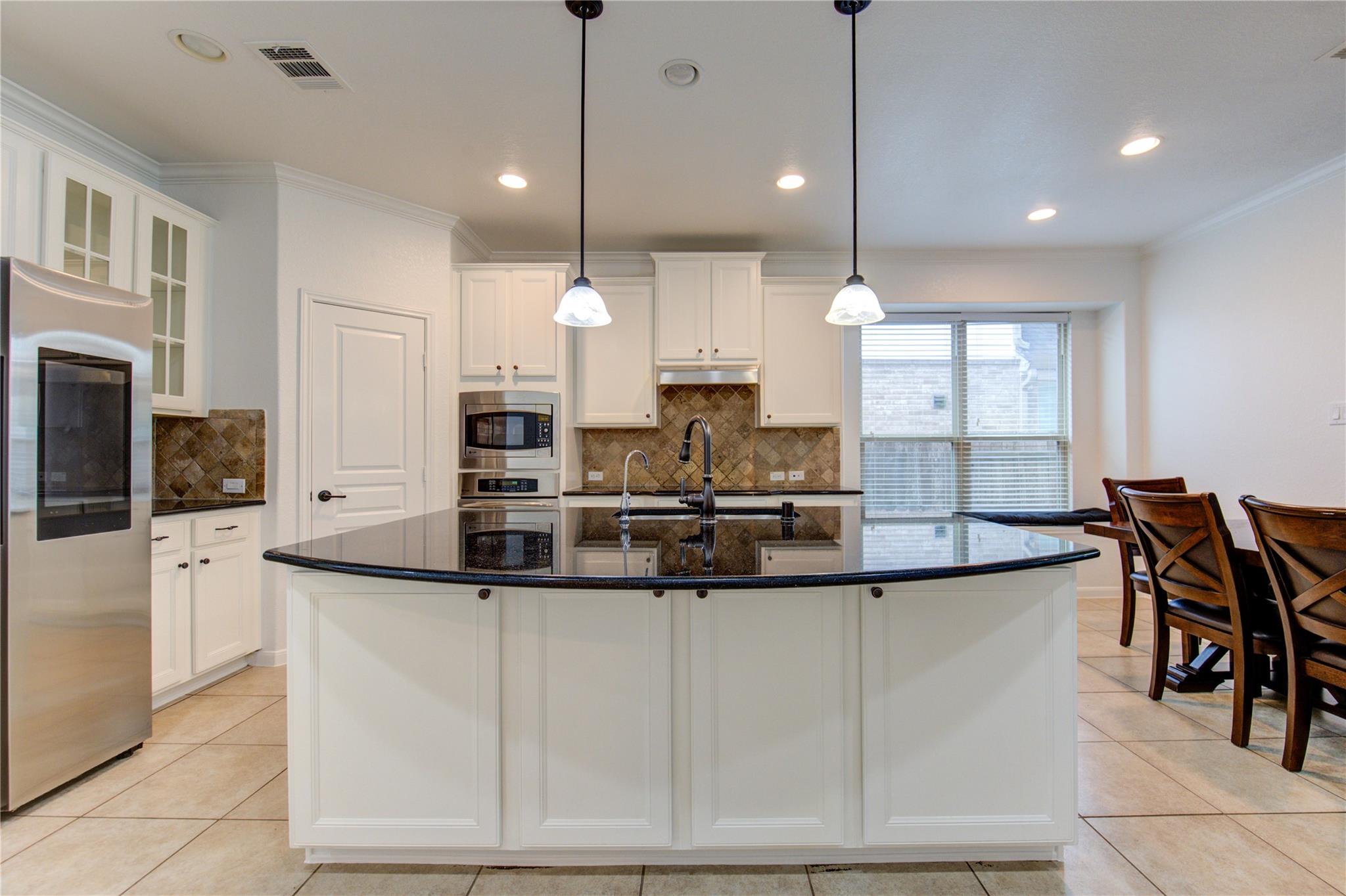 4814 Oak Rambling Drive