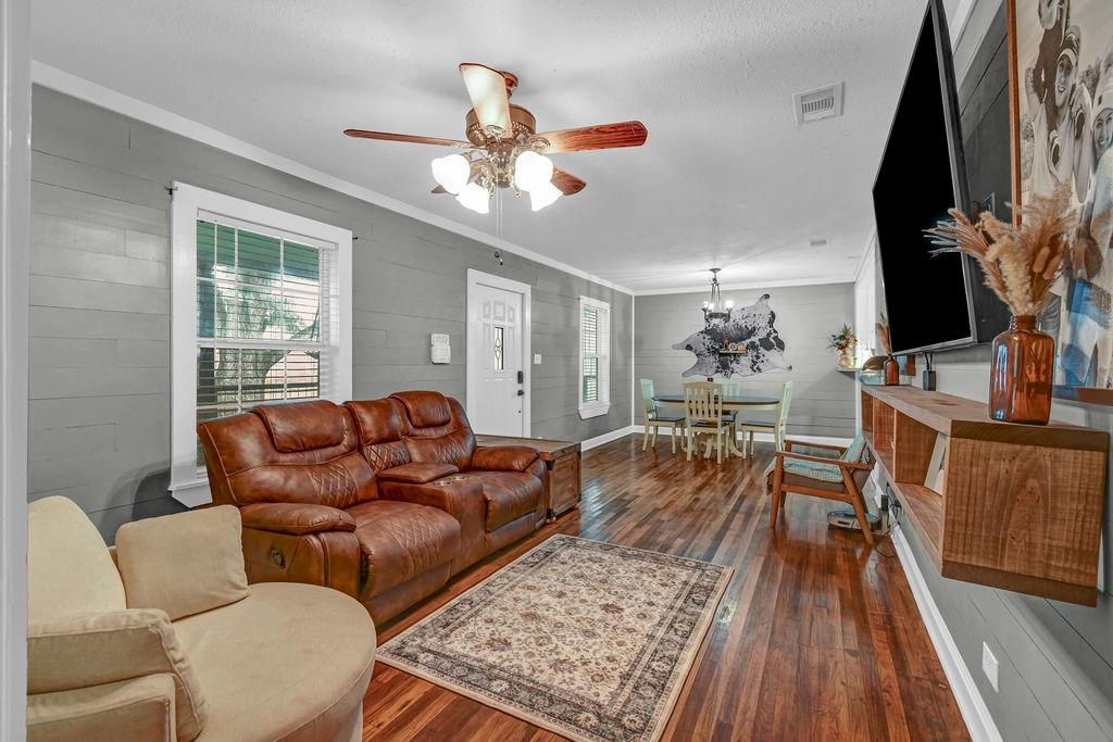 305 South 15th Street