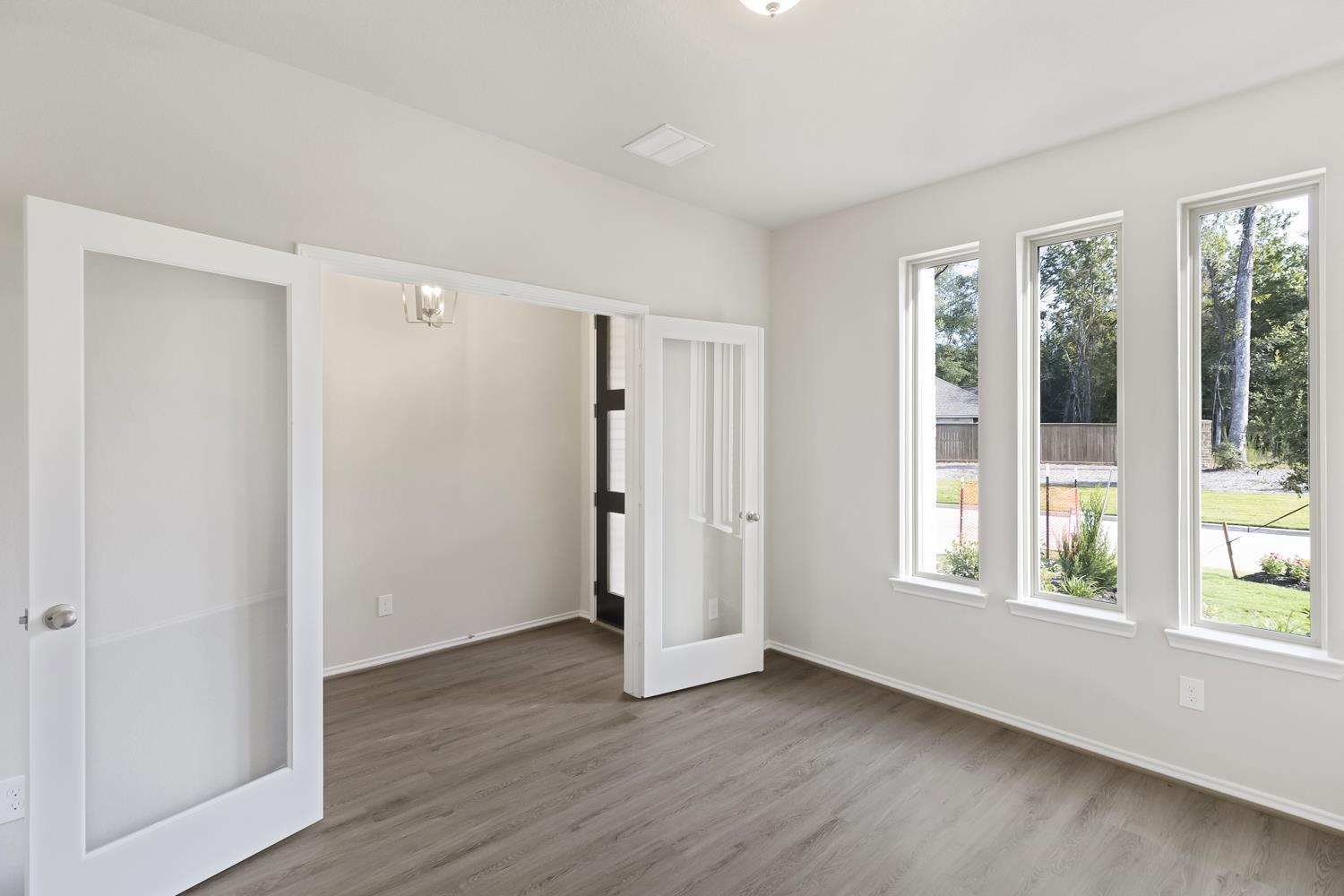 22812 Ella Falls Court