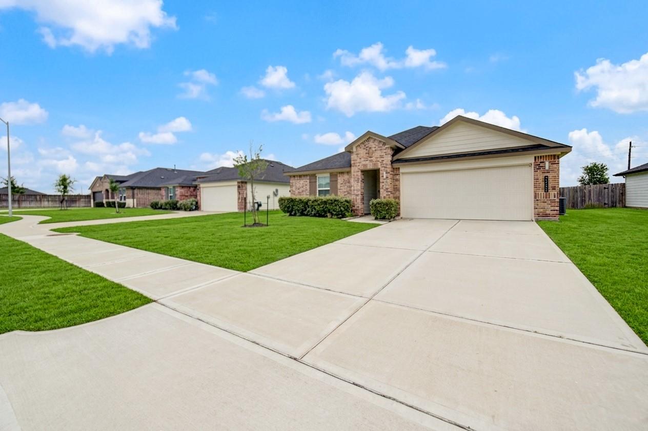 7322 Sunset Creek Drive