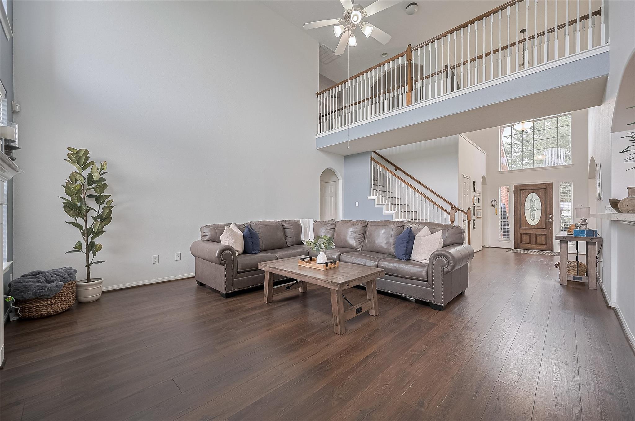 21506 Avalon Queen Drive