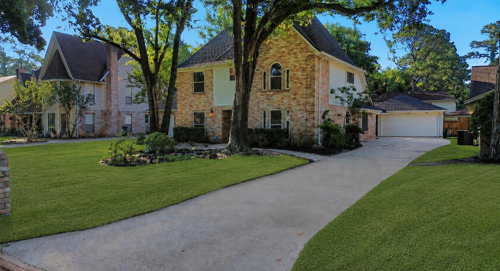 6511 Castle Pine Lane