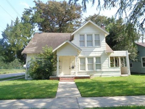 Photo of 3230 Ohio Street, Baytown, TX 77520 (MLS # 69292706)