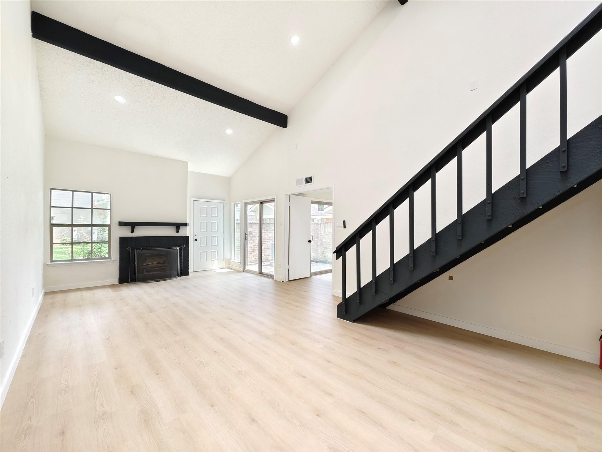 6217 Ludington Drive 20-916