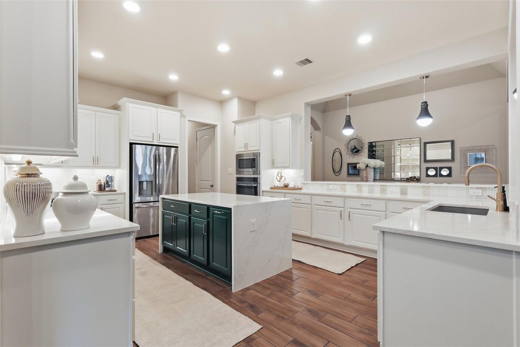 Photo of 16706 Hemlock Grove Drive Dr, Humble, TX 77346 (MLS # 39751128)