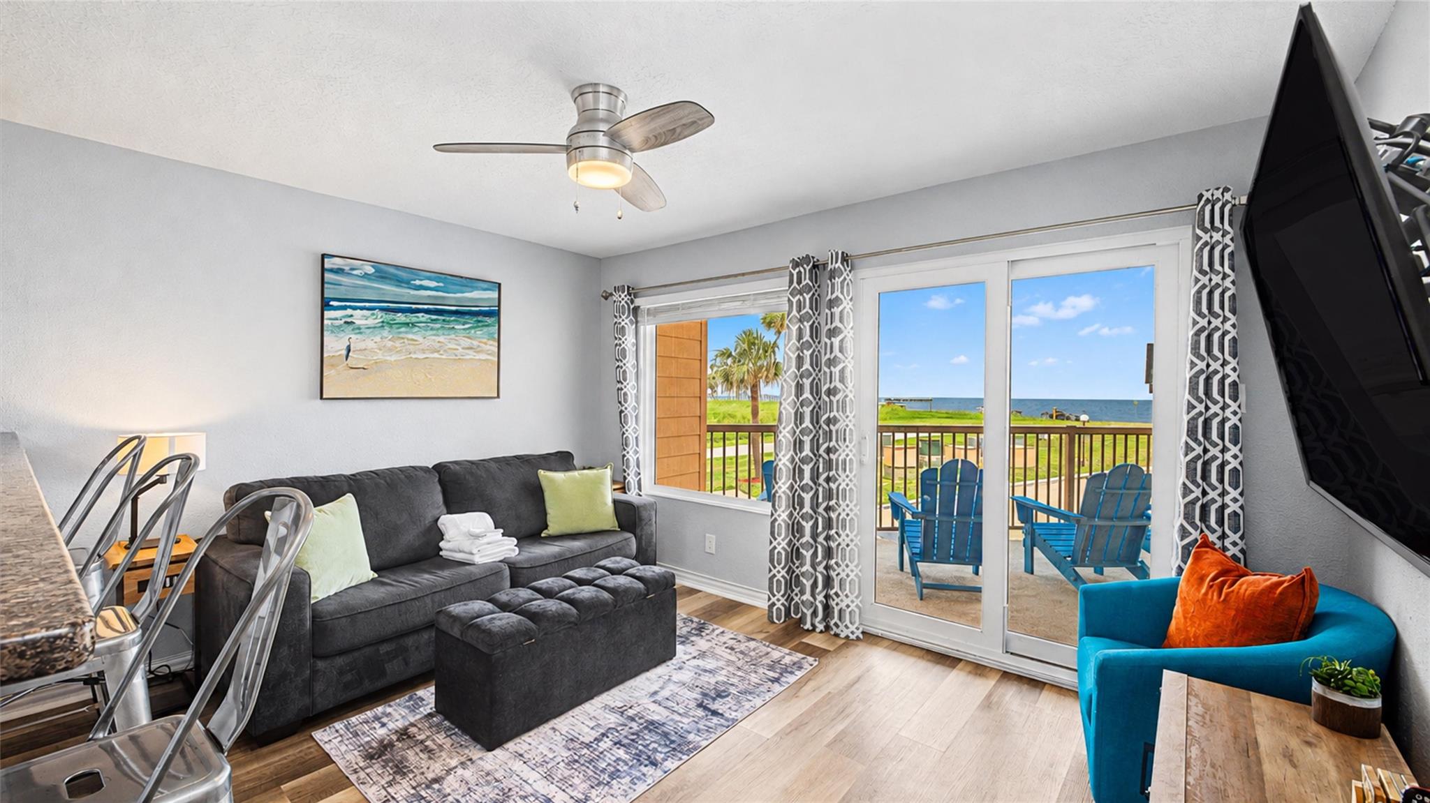 9520 Seawall Boulevard 108