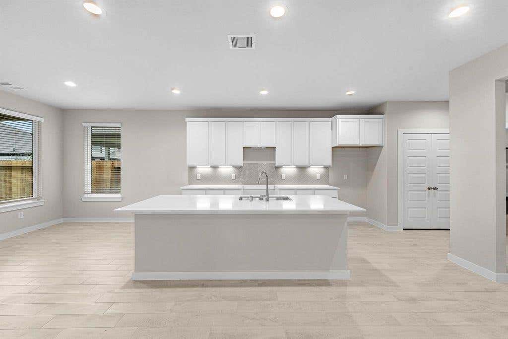 Photo of 1755 Pecan Woods Lane, Conroe, TX 77301 (MLS # 76947875)