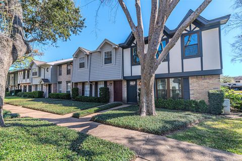 Photo of 10010 Knoboak Drive #33, Houston, TX 77080 (MLS # 64876007)