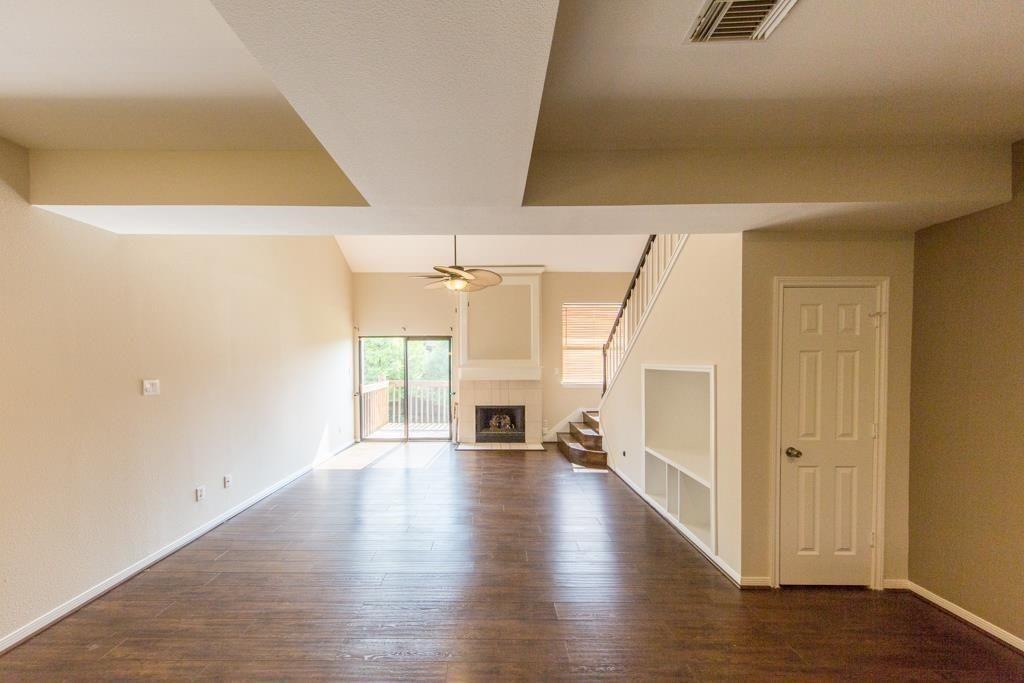 737 Davis Road