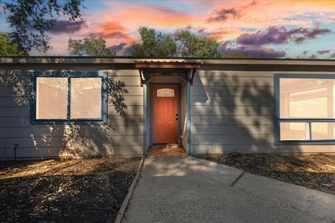 Photo of 16106 New Field Drive, Houston, TX 77082 (MLS # 98818582)