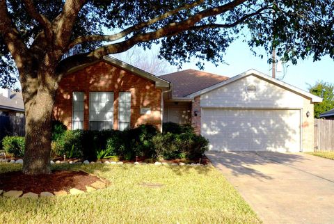Photo of 7207 Brockington Drive, Katy, TX 77494 (MLS # 71833995)