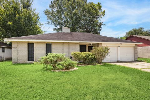 Photo of 4731 Brookston Street, Houston, TX 77045 (MLS # 69834322)