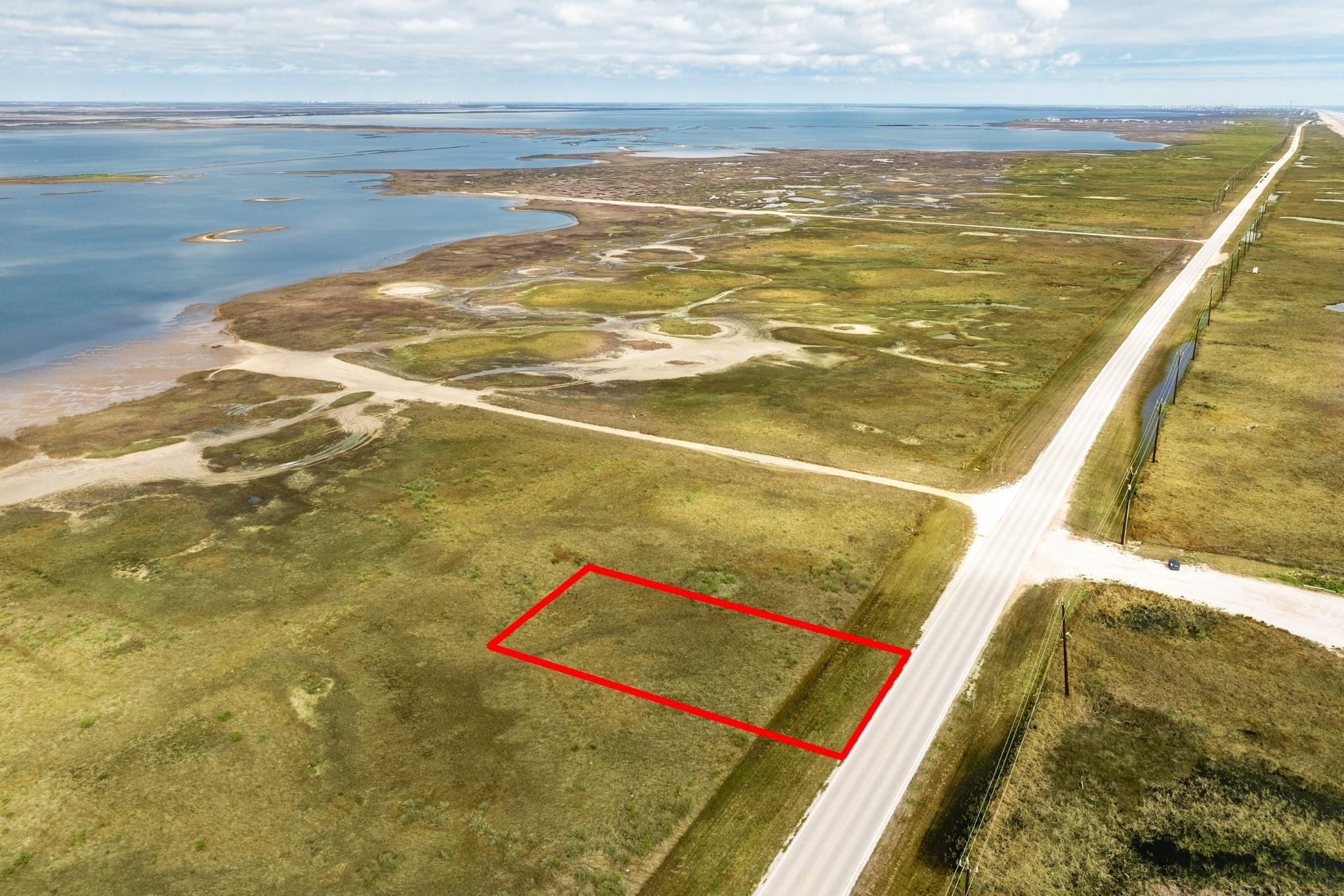 5643 Bluewater Highway