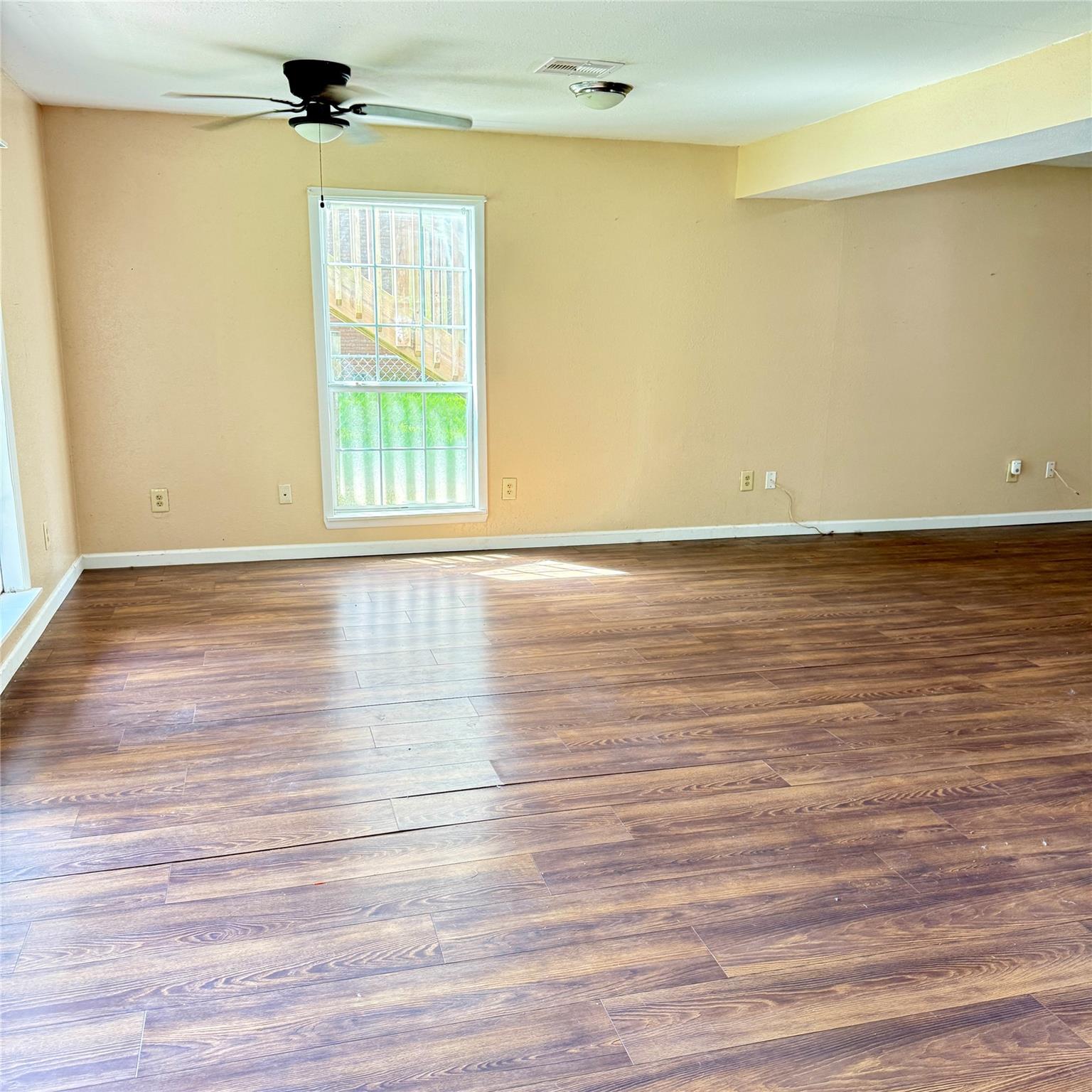 6326 County Road 659 Lower Unit