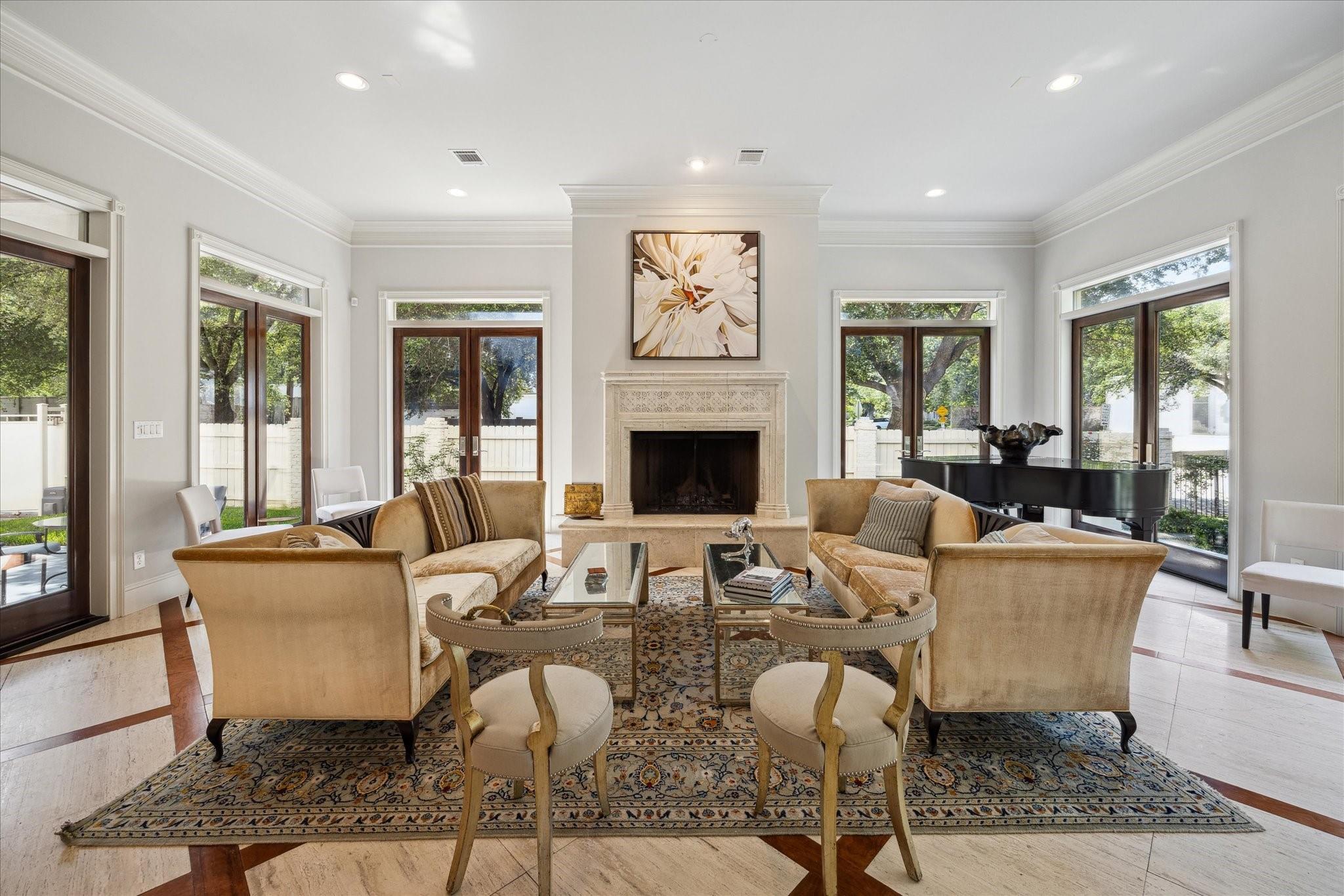 2247 Bartlett Street