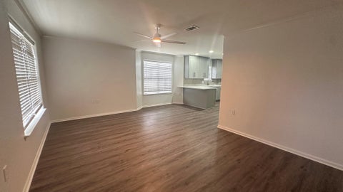 Townhouse For Rent - 2702 Vienna Place<br/> Pasadena, TX 77502