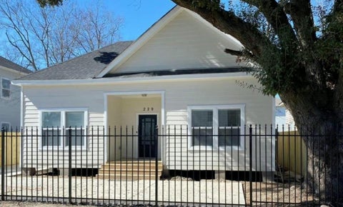 Photo of 229 Everton Street, Houston, TX 77003 (MLS # 87218364)