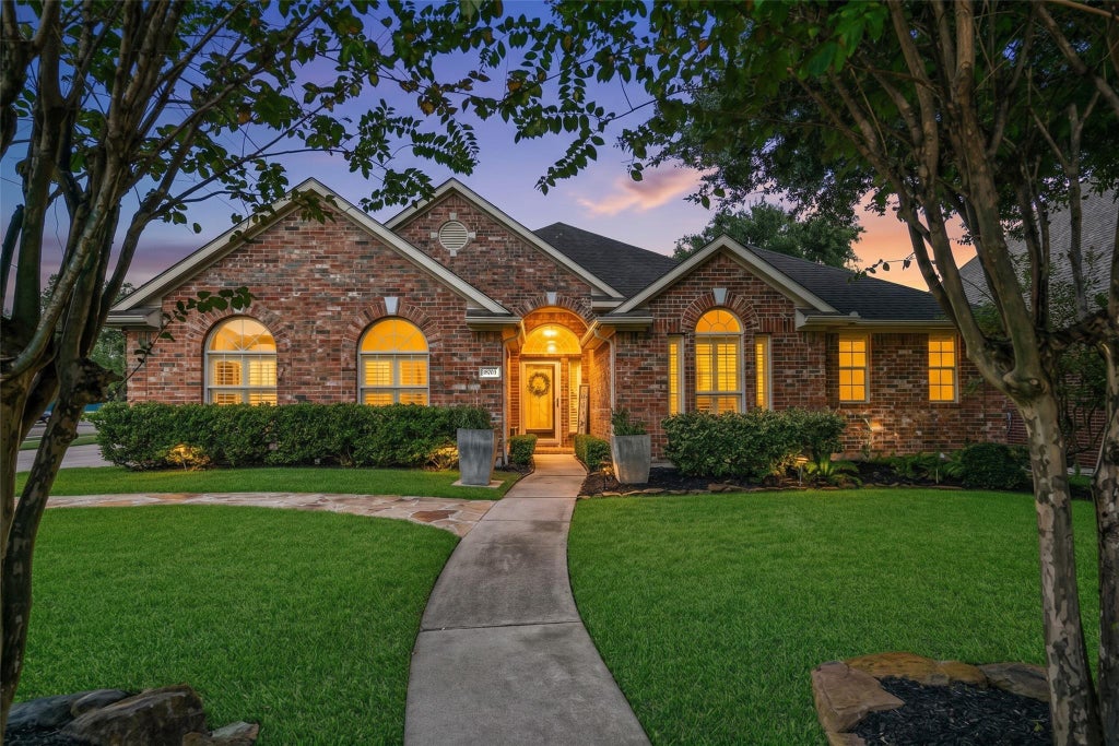 Photo of 18703 Aquatic Drive, Humble, TX 77346 (MLS # 34461616)