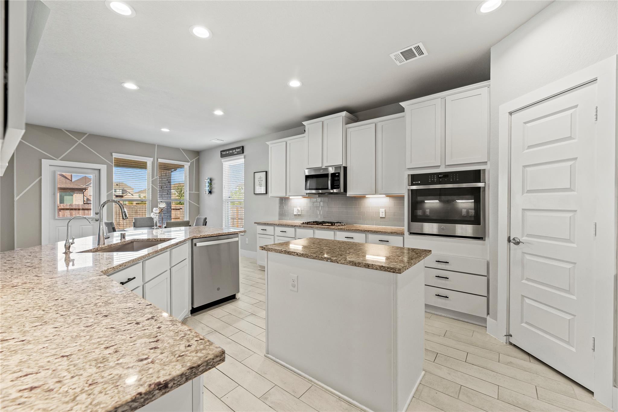 1600 Del Sol Ridge Lane