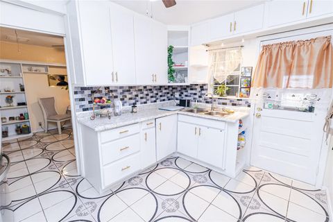 Tiny photo for 13347 Indianapolis Street, Houston, TX 77015 (MLS # 2046665)