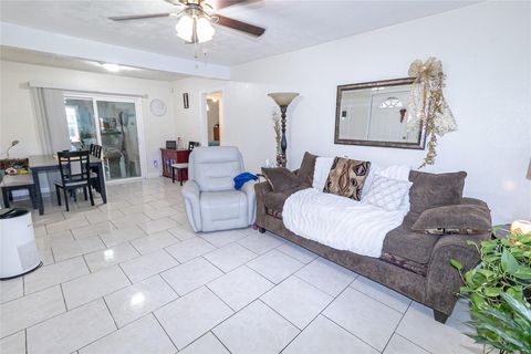 Tiny photo for 13347 Indianapolis Street, Houston, TX 77015 (MLS # 2046665)