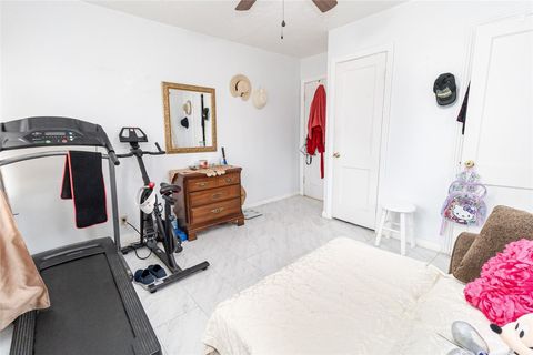 Tiny photo for 13347 Indianapolis Street, Houston, TX 77015 (MLS # 2046665)