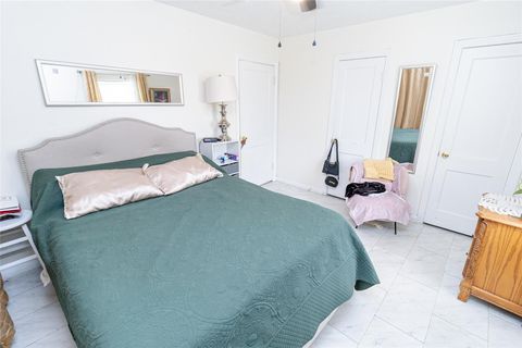 Tiny photo for 13347 Indianapolis Street, Houston, TX 77015 (MLS # 2046665)