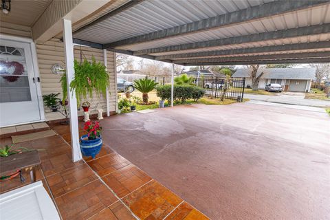 Tiny photo for 13347 Indianapolis Street, Houston, TX 77015 (MLS # 2046665)