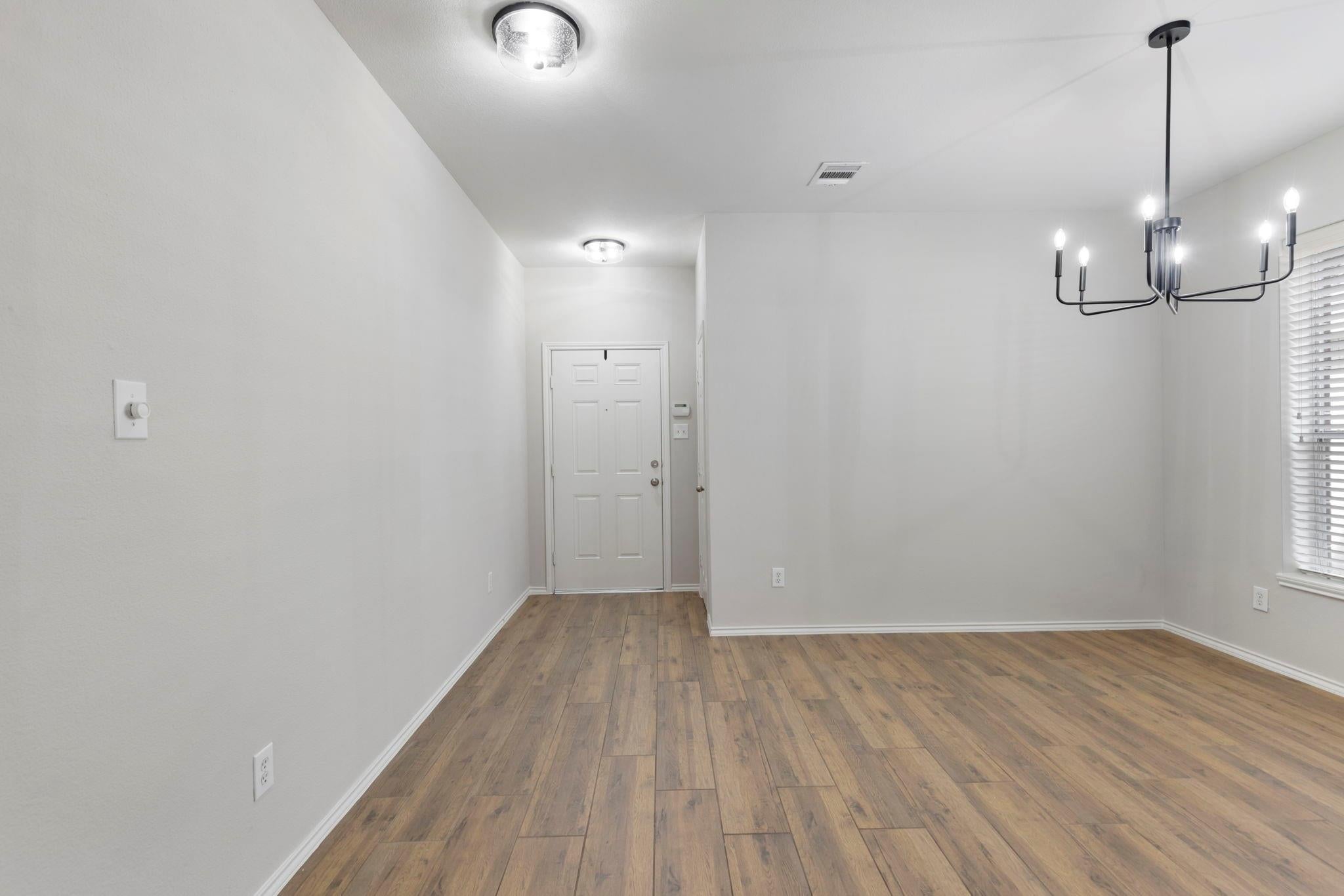 2318 Colonial Springs Lane