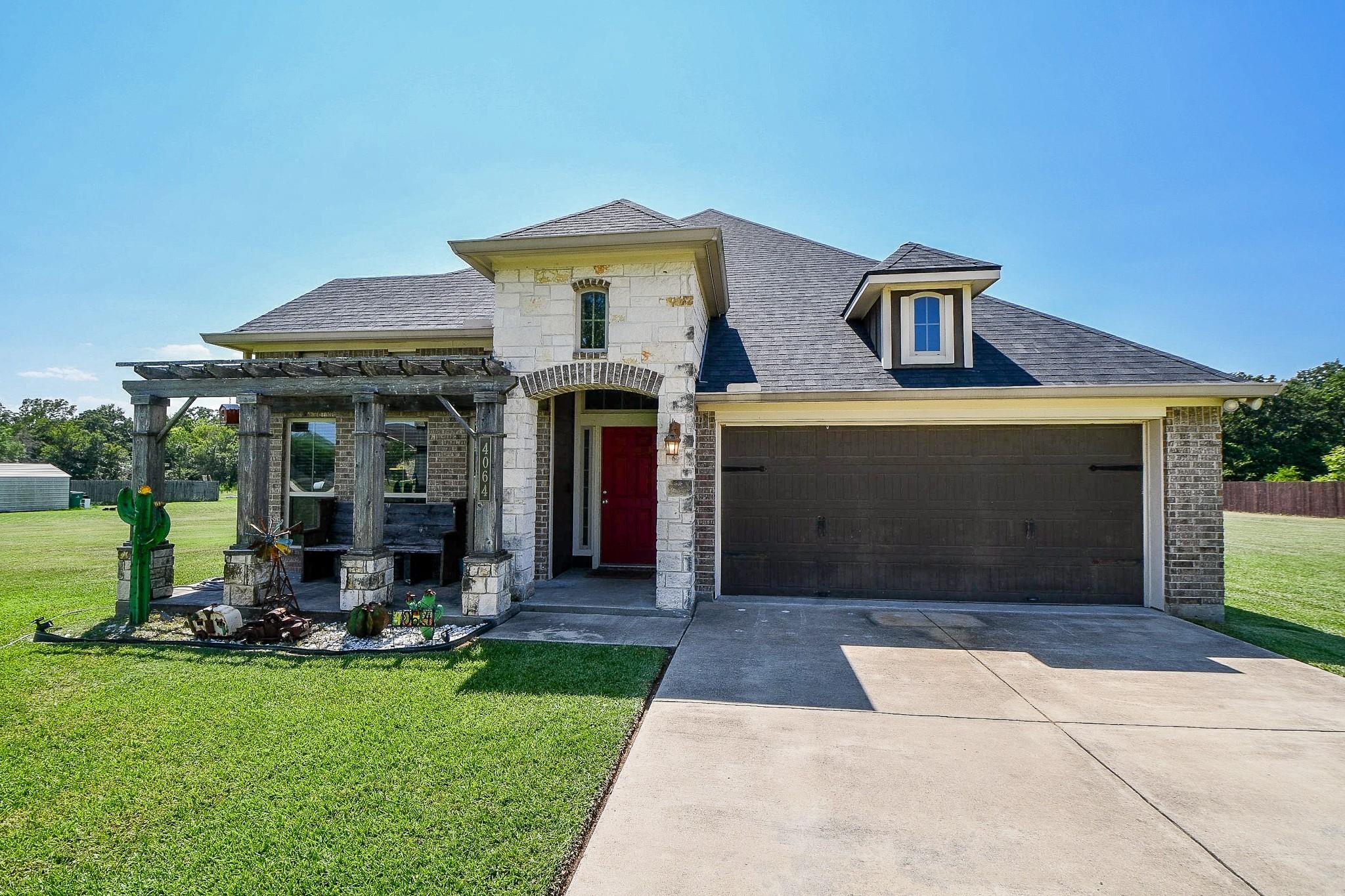 4064 Green Pastures
