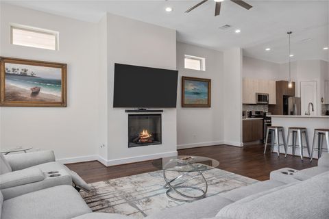 Photo of 9406 Glenfield Court, Houston, TX 77096 (MLS # 87086076) Photo of 9406 Glenfield Court, Houston, TX 77096 (MLS # 87086076)