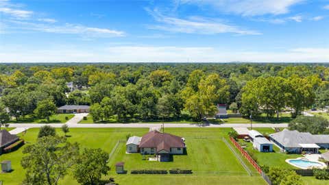 Tiny photo for 4415 Jackson Street, Santa Fe, TX 77517 (MLS # 3618058)