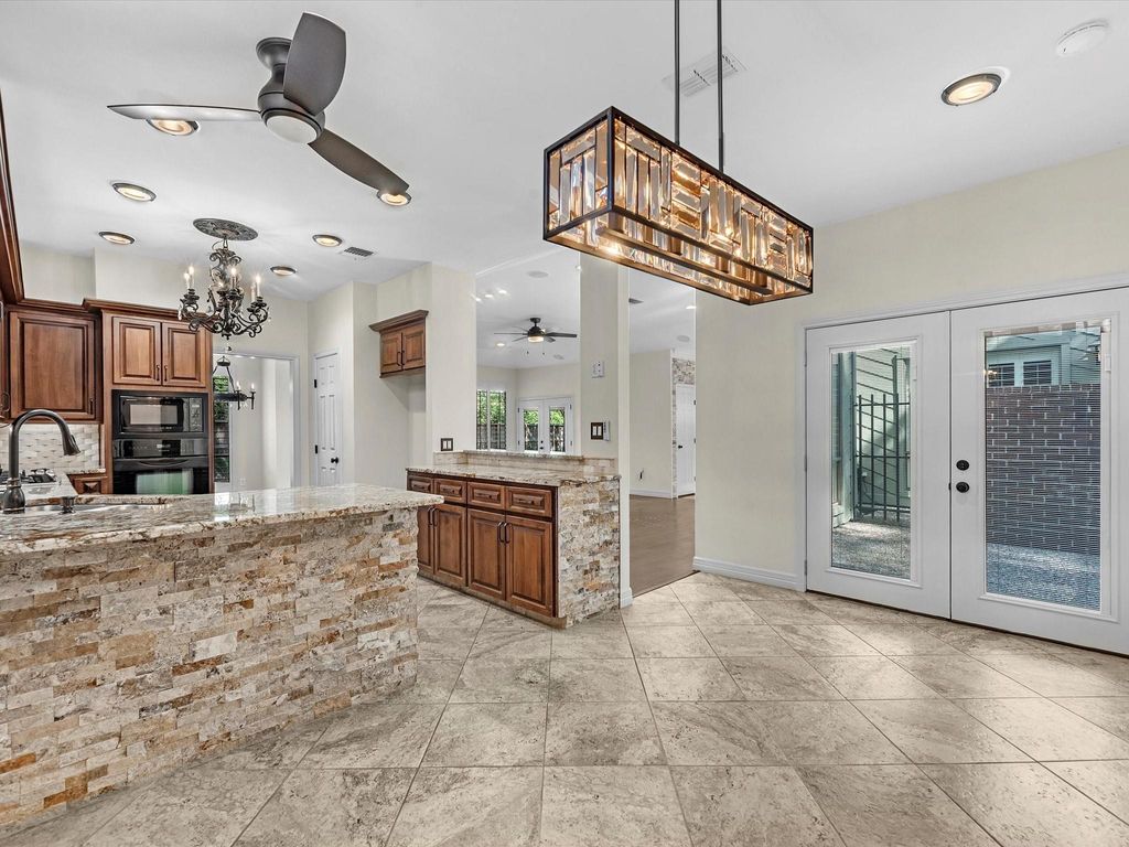 Photo of 3119 Royal Crescent Drive, Houston, TX 77339 (MLS # 43308715)